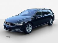 Gebraucht VW Passat Elegance 200 PS (147 kW) 2023 Deep black nacré Kombi