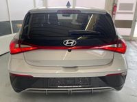 gebraucht Hyundai i20 COMFORT PLUS KLIMAAUTOMATIK PDC RFK LICHT/REGENSENSOR