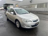 Gebraucht Opel Astra Enjoy 115 PS (84 kW) 2011