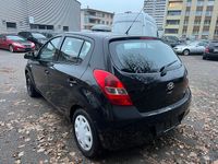 Gebraucht Hyundai i20 Premium 126 PS (92 kW) 2009 Kleinwagen