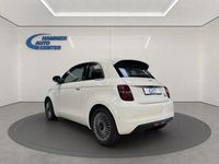 Neu Fiat 500e Red 86 kW (118 PS) 2026 Weiss Limousine