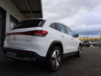 Gebraucht Mercedes EQA300 168 kW (229 PS) 2022 Weiss SUV