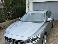 gebraucht Volvo V60 2.4 D6 Summum Pl.Hyb.