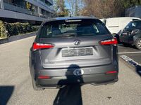Gebraucht Lexus NX300h E-FOUR 197 PS (144 kW) 2015 SUV