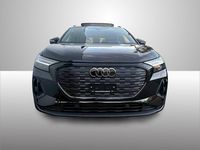 Neu Audi Q4 e-tron Ambiente 210 kW (286 PS) 2025 Schwarz SUV