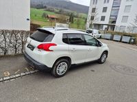 gebraucht Peugeot 2008 1.2 VTI Allure