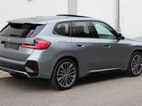 gebraucht BMW iX1 30 M Sport frozen pure grey metallic *0.9%-LEASINGAKTION