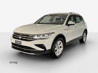 Gebraucht VW Tiguan Elegance 200 PS (147 kW) 2023 Pure white uni SUV