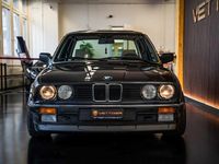 Gebraucht BMW 320 125 PS (91 kW) 1985 Limousine