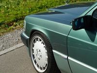 Gebraucht Mercedes 190 Avantgarde 109 PS (80 kW) 1992 Limousine