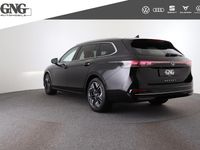 Gebraucht VW Passat Elegance 150 PS (110 kW) 2024 Schwarz Kombi