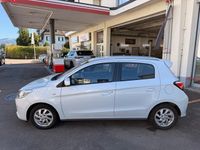 Gebraucht Mitsubishi Space Star Invite 71 PS (52 kW) 2023 Weiss Limousine