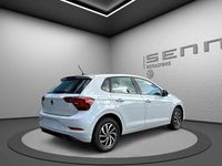 Neu VW Polo Life 95 PS (69 kW) 2025 Gray Limousine