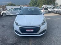 Gebraucht Peugeot 208 Active 102 PS (75 kW) 2019 Kleinwagen