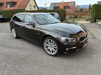 Gebraucht BMW 330 Luxury Line 258 PS (189 kW) 2016 Kombi