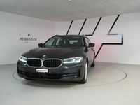 Gebraucht BMW 520 Comfort Edition 201 PS (147 kW) 2023 Grau Kombi