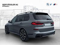 Gebraucht BMW X7 M Sport 530 PS (389 kW) 2023 Grau SUV