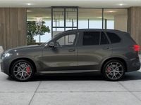 Neu BMW X5 Comfort Edition 381 PS (280 kW) 2025 Grau SUV