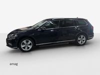Gebraucht VW Passat Elegance 200 PS (147 kW) 2023 Deep black nacré Kombi