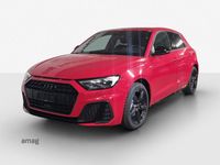 Neu Audi A1 Sportback Attraction 115 PS (84 kW) 2025 Progressivrotmythosschwarz Kleinwagen