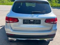 Gebraucht Mercedes GLC250 204 PS (150 kW) 2016 Limousine
