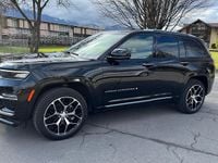 Gebraucht Jeep Grand Cherokee Summit 299 PS (219 kW) 2023 SUV