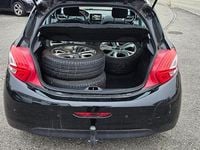 Gebraucht Peugeot 208 120 PS (88 kW) 2013 Kleinwagen