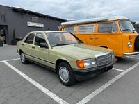 Gebraucht Mercedes 190 122 PS (89 kW) 1983 Limousine