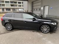 Gebraucht Volvo V60 R-Design Momentum 288 PS (211 kW) 2016 Kombi