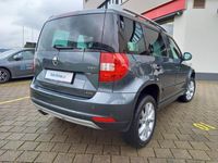 gebraucht Skoda Yeti 2.0 TDI 170 Elegance 4x4 DSG