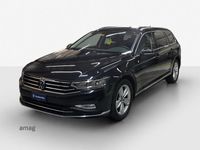 Gebraucht VW Passat Elegance 200 PS (147 kW) 2023 Deep black nacré Kombi