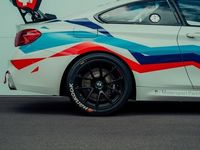gebraucht BMW M4 GT4 Rennfahrzeug