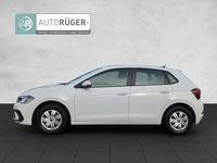 Gebraucht VW Polo Basis 95 PS (69 kW) 2024 Weiss Kleinwagen