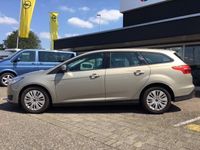 gebraucht Ford Focus Station Wagon 1.0i EcoB 100 Trend