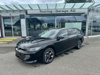 Gebraucht VW Passat Elegance 150 PS (110 kW) 2024 Schwarz Kombi