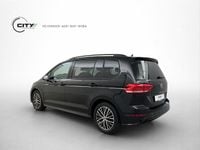Gebraucht VW Touran Highline 150 PS (110 kW) 2024 Schwarz Van / Kleinbus