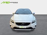 Gebraucht Volvo V40 Momentum 190 PS (139 kW) 2016 Weiss Kombi
