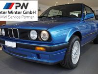 Gebraucht BMW 318 Cabriolet 113 PS (83 kW) 1992 Blau Cabrio