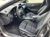 Gebraucht Mercedes CLA200 Shooting Brake Night 156 PS (114 kW) 2017 Kombi