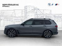 Gebraucht BMW X7 M Sport 530 PS (389 kW) 2023 Grau SUV