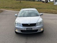 Gebraucht Skoda Octavia Ambition 105 PS (77 kW) 2012 Kombi