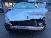 Gebraucht Peugeot 308 SW Business-Line 150 PS (110 kW) 2015 Kombi