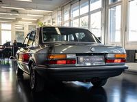 Gebraucht BMW 520 125 PS (91 kW) 1984 Limousine