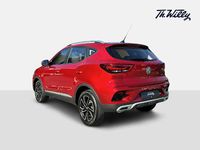Gebraucht MG ZS Luxury 111 PS (81 kW) 2024 Rot Limousine