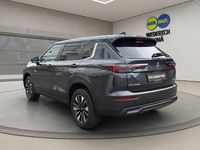 Neu Mitsubishi Outlander P-HEV Invite 306 PS (225 kW) 2025 SUV