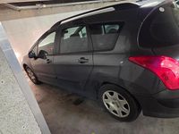 Gebraucht Peugeot 308 SW 112 PS (82 kW) 2010 Kombi