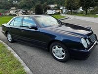 Gebraucht Mercedes E240 Classic 170 PS (125 kW) 2001