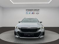 Neu BMW 540 M Sport 302 PS (222 kW) 2025 Grau Kombi