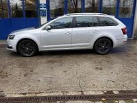 Gebraucht Skoda Octavia LAURIN & KLEMENT 184 PS (135 kW) 2017 Kombi