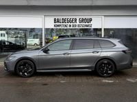 Gebraucht VW Passat R-line 193 PS (141 kW) 2024 Kombi